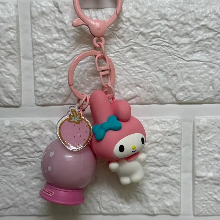 [BUNJANG] My Melody Lamp Keyring - Pink Strawberry / 마이멜로디 램프 키링 핑크 딸기 /