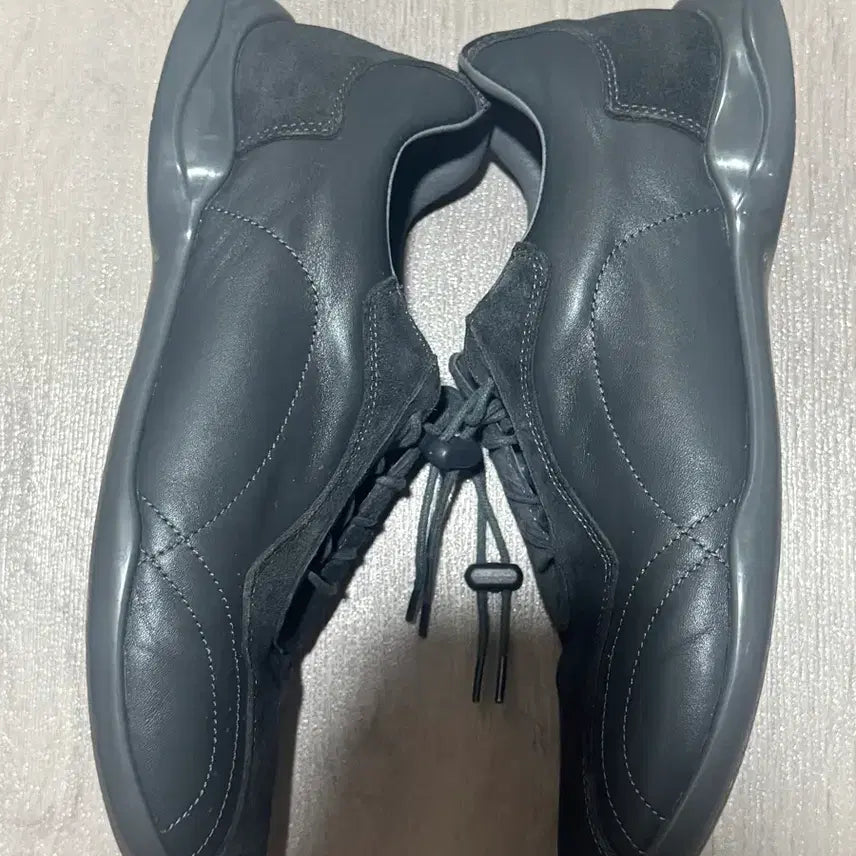 [BUNJANG] FEMONT Known Square Grey Sneakers 275 / 페몬트 노운 스퀘어 그레이 275