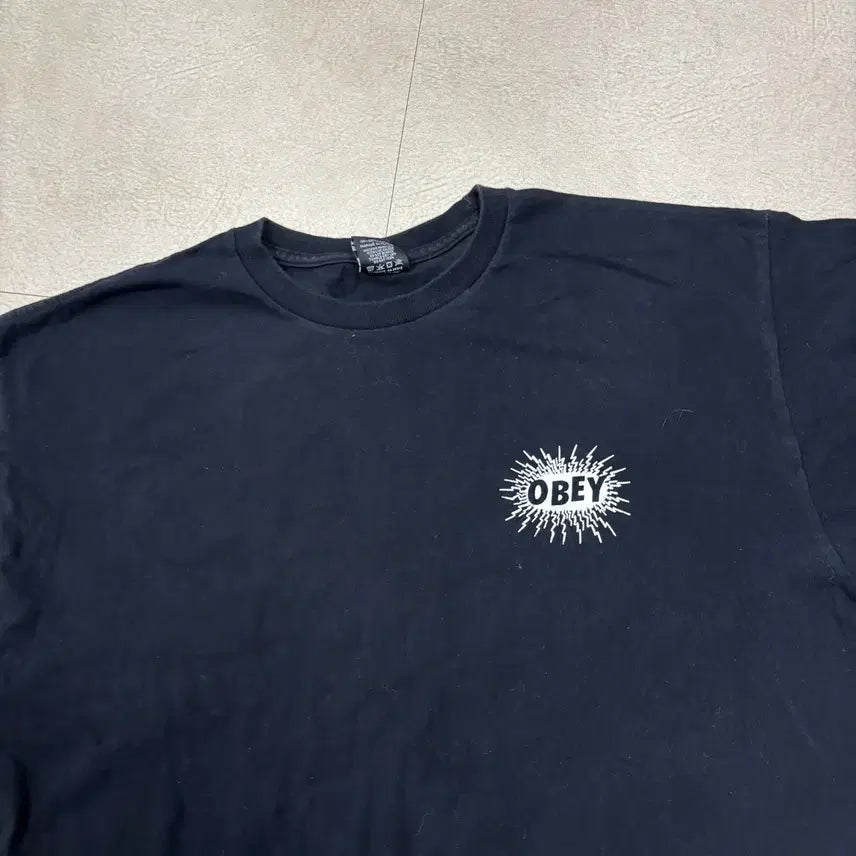 [BUNJANG] OBEY International Big Logo T-Shirt / 오베이 인터내셔널 빅로고 반팔티