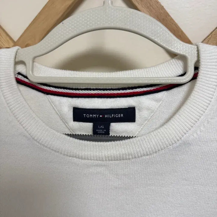 [BUNJANG] Tommy Hilfiger Knit Sweater L Size / 새상품급 타미힐피거 니트