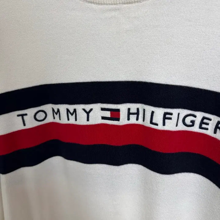 [BUNJANG] Tommy Hilfiger Knit Sweater L Size / 새상품급 타미힐피거 니트