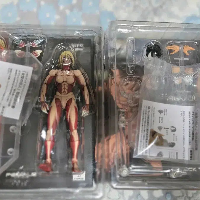 [BUNJANG] Revoltech Attack on Titan Female Titan Eren Titan Bundle Set / 리볼텍 진격의 거인 여성형 거인 에렌거인