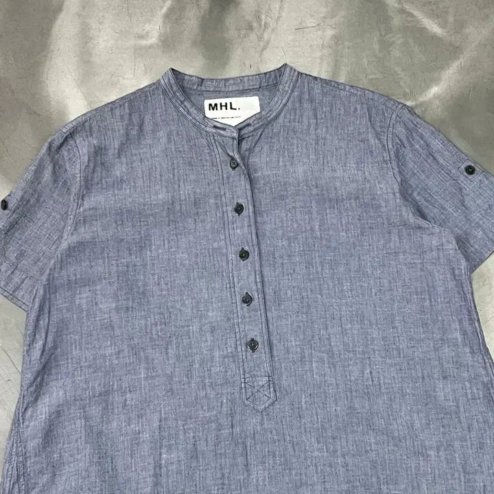 [BUNJANG] Margaret Howell Chambray Half Sleeve Shirt / 마가렛호웰 샴브래이 하프 셔츠 y16514
