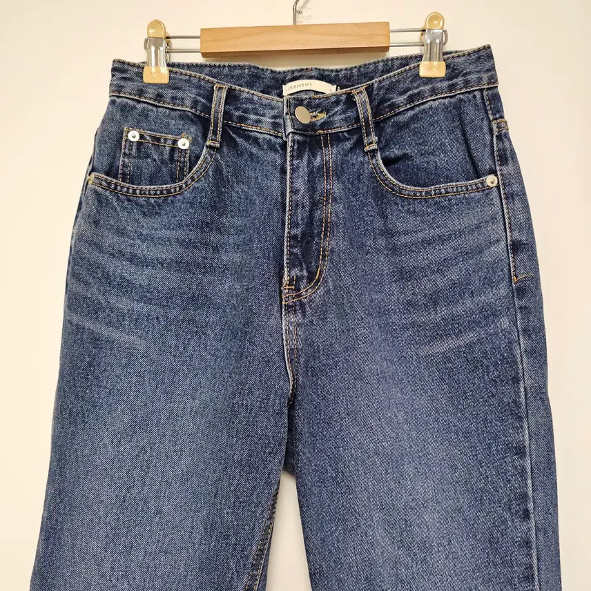 [BUNJANG] Likemint Yeongseong Slim Wide Long Denim Pants / 라이크먼트 영성 슬림 와이드 롱 데님 팬츠