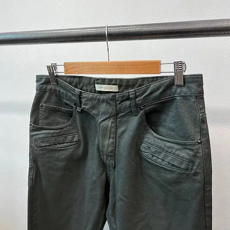 [BUNJANG] Balmain Khaki Coated Jeans Size 32 / 32) 발망 카키 코팅진