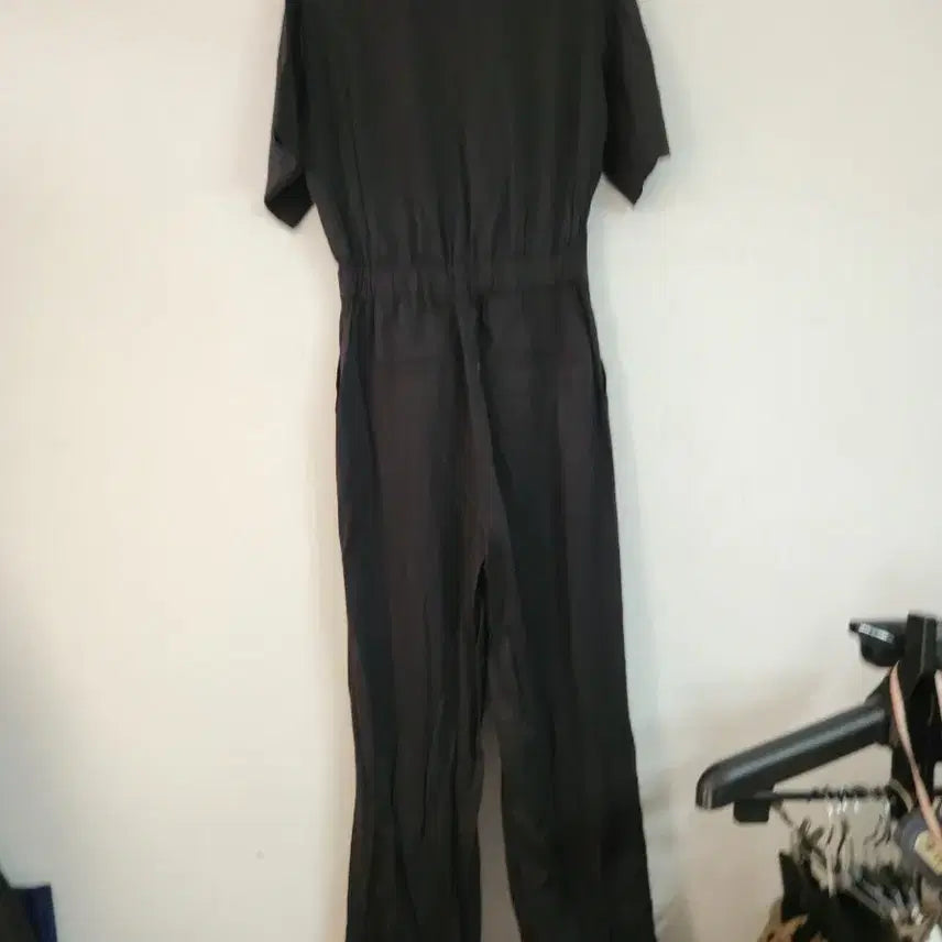 [BUNJANG] Black Short-Sleeve Jumpsuit Shirt / 블랙 반팔 셔츠 점프수트