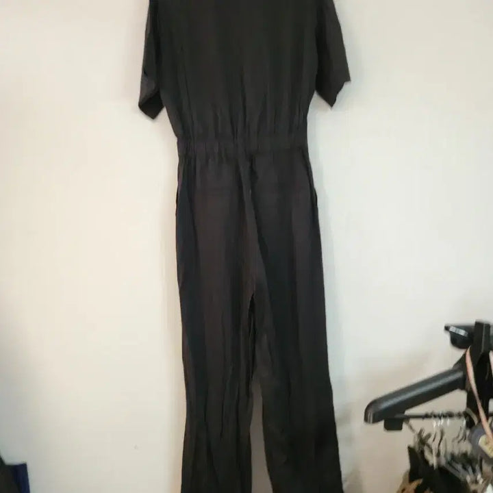 [BUNJANG] Black Short-Sleeve Jumpsuit Shirt / 블랙 반팔 셔츠 점프수트