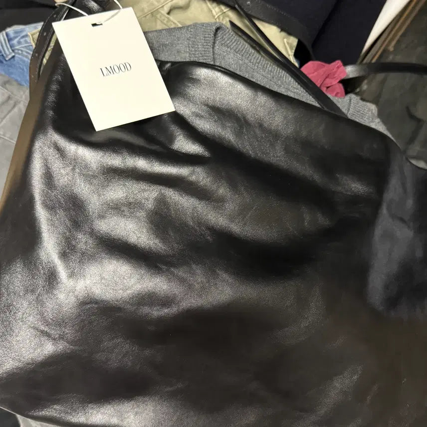 [BUNJANG] Elwood Crud Leather Hobo Bag Black / [OS] 엘무드 - 크러드 레더 호보 백 블랙 [새상품]