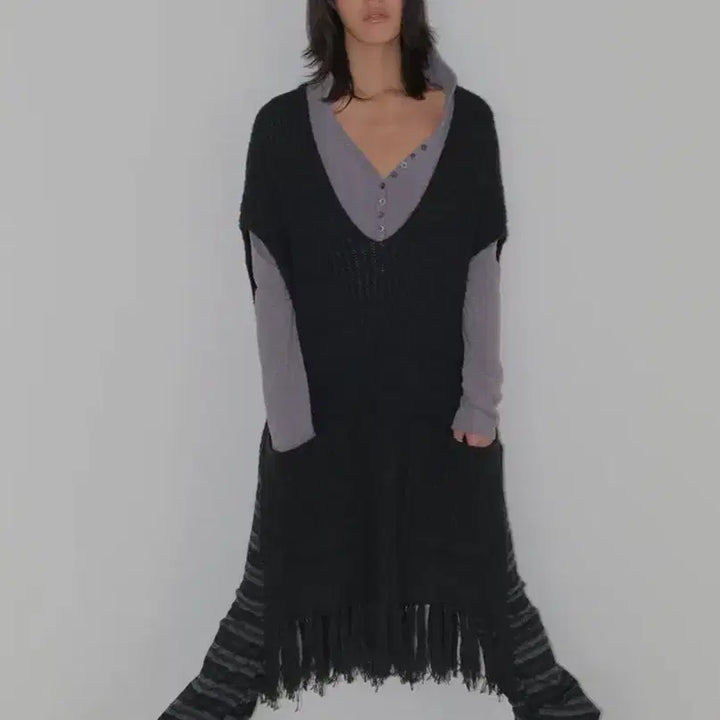 [BUNJANG] PAHEESOM (Formerly TANS DANCE) Cape Knit Dress Black / (새상품) 파히섬 (전 탠스댄스) 망토 니트 드레스 블랙