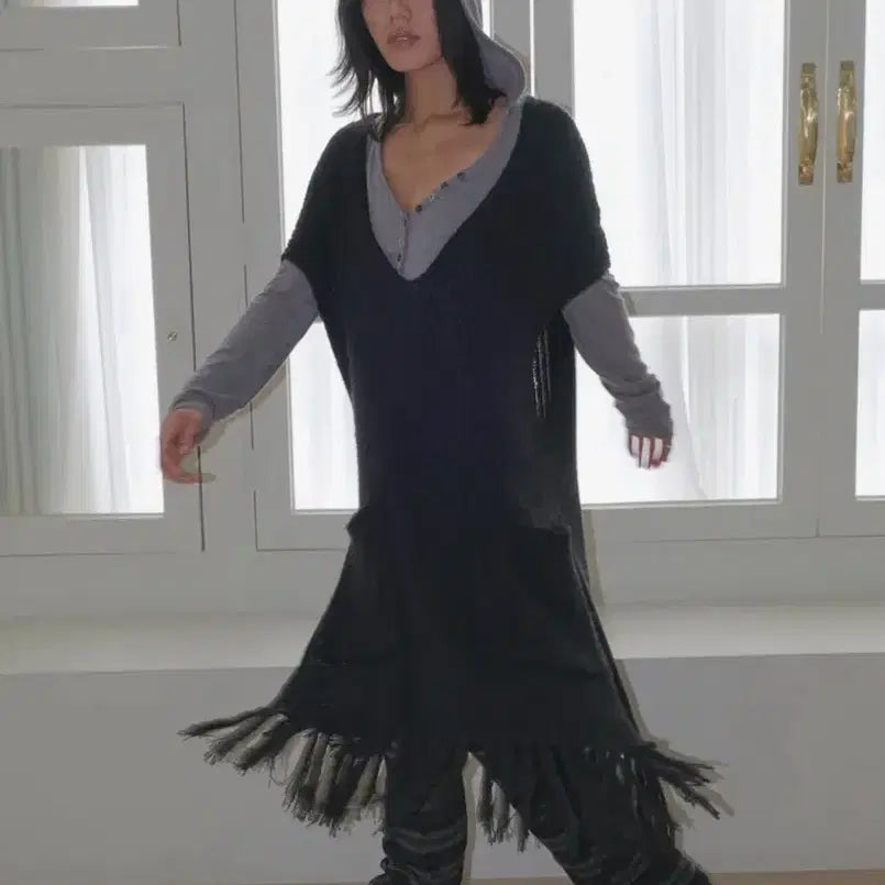 [BUNJANG] PAHEESOM (Formerly TANS DANCE) Cape Knit Dress Black / (새상품) 파히섬 (전 탠스댄스) 망토 니트 드레스 블랙