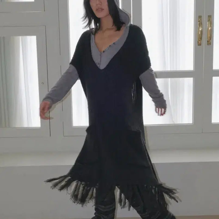 [BUNJANG] PAHEESOM (Formerly TANS DANCE) Cape Knit Dress Black / (새상품) 파히섬 (전 탠스댄스) 망토 니트 드레스 블랙