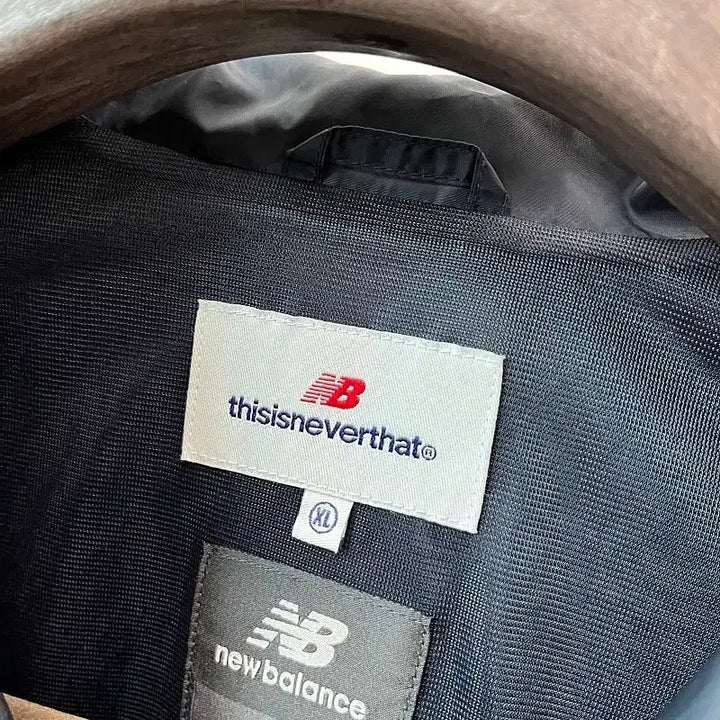 [BUNJANG] New Balance x Thisisneverthat Nylon Shirt Jacket / 105) 뉴발란스x디스이즈네버댓 나일론 셔켓