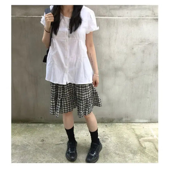 [BUNJANG] Hanake Koi Frill Shirring Ribbon Short Sleeve Blouse / (택O) 하나케 코이 루즈 프릴 셔링 리본 반팔 블라우스