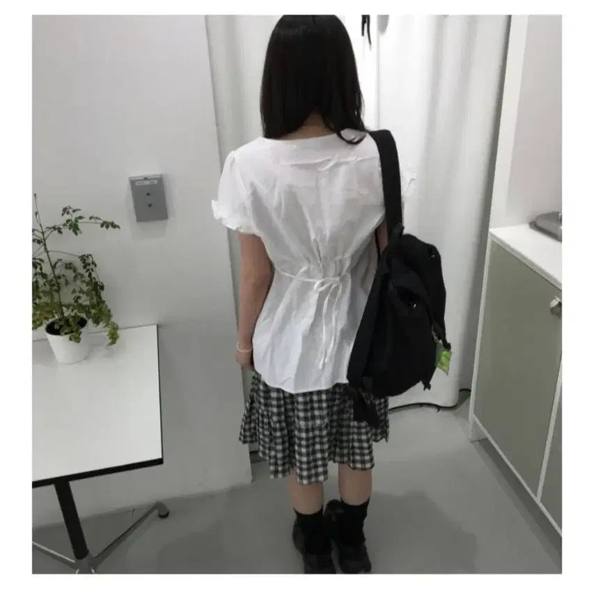 [BUNJANG] Hanake Koi Frill Shirring Ribbon Short Sleeve Blouse / (택O) 하나케 코이 루즈 프릴 셔링 리본 반팔 블라우스