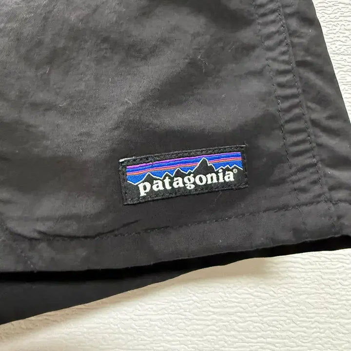 [BUNJANG] Patagonia Elastic Shorts Black STY57021SP19 / 파타고니아 블랙 반바지 (STY57021SP19)