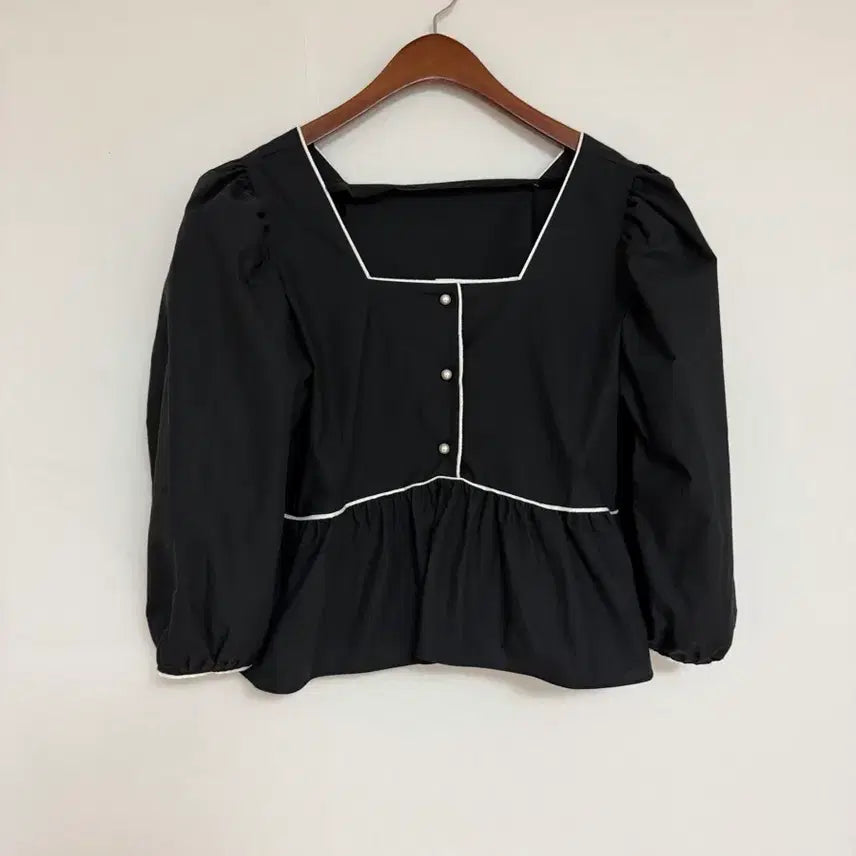 [BUNJANG] Flutter Blouse Shirt / FLUTTER블라우스셔츠 <새옷