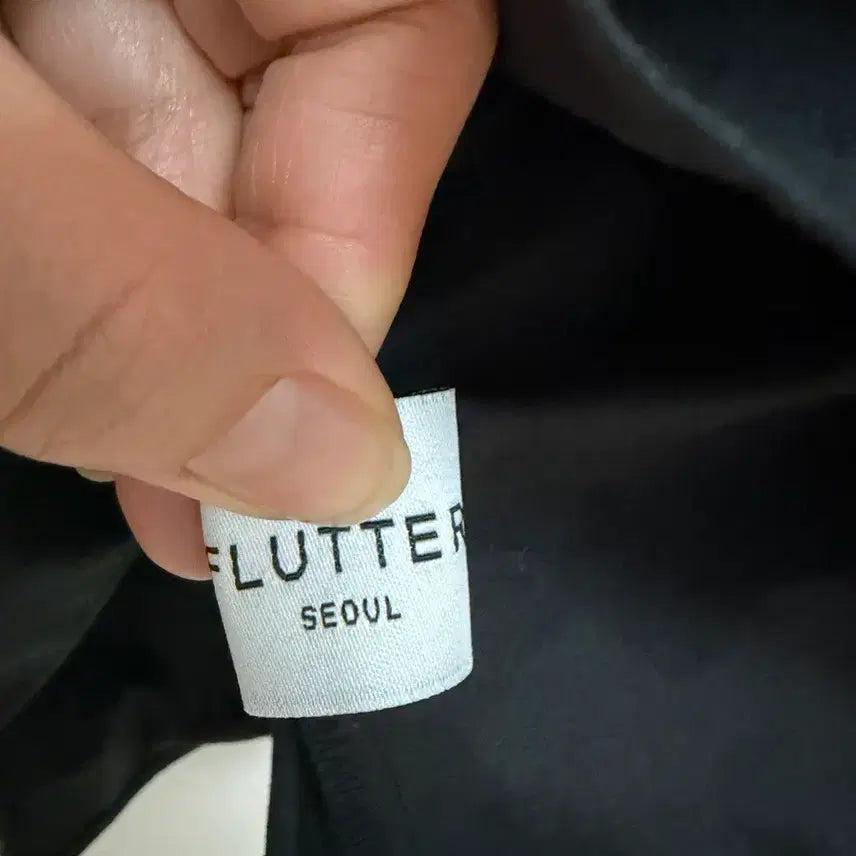 [BUNJANG] Flutter Blouse Shirt / FLUTTER블라우스셔츠 <새옷