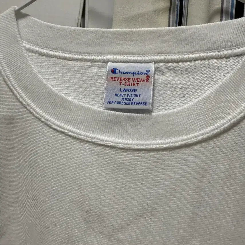 [BUNJANG] Champion Reverse Weave Tiger Camo Pocket T-Shirt Large / 챔피온(Champion) 리버스 위브 카모 포켓 티셔츠 L