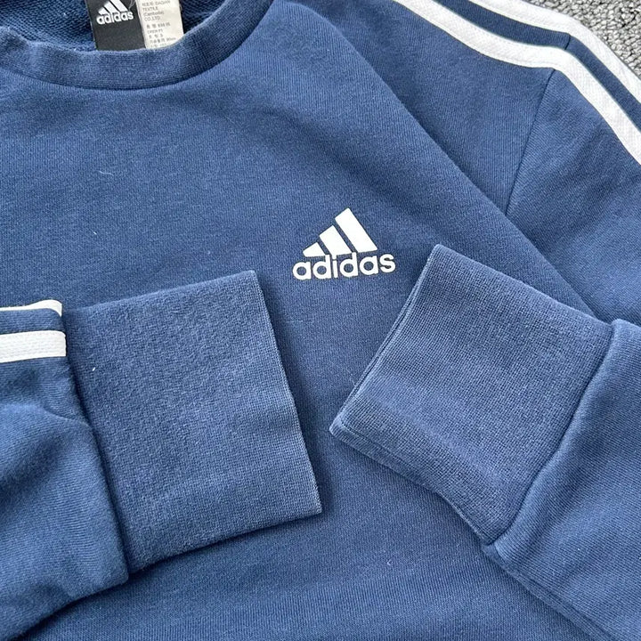 [SOLD OUT] 아디다스 네이비 맨투맨 S