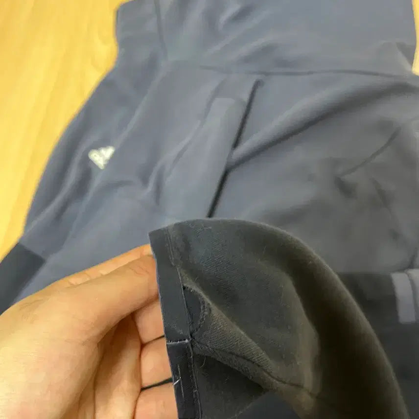 [BUNJANG] Adidas Hooded Zip-Up Jacket L / 아디다스 후드 집업
