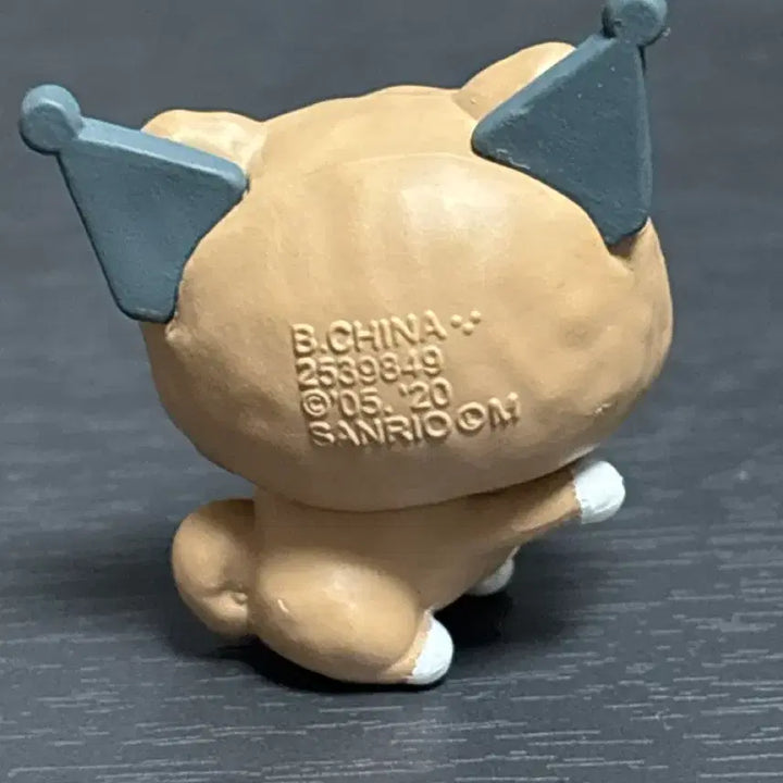 [BUNJANG] Kuromi Animal Gacha Figure / 쿠로미 동물 가챠 피규어
