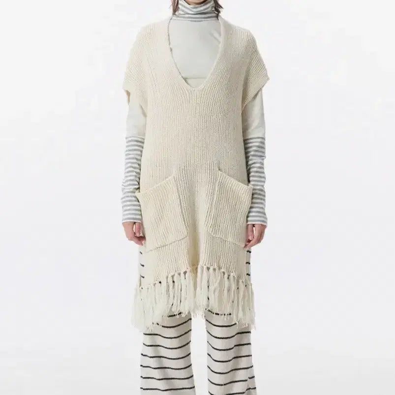[BUNJANG] Pahisom (formerly TANS DANCE) Cape Knit Dress - Ivory / (새상품) 파히섬 (전 탠스댄스) 망토 니트 드레스 아이보리