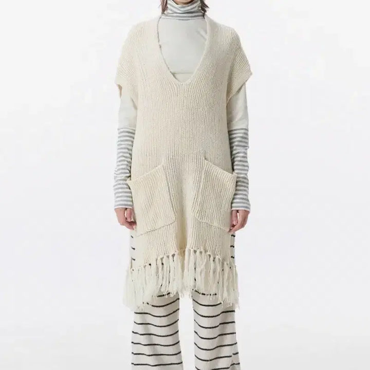 [BUNJANG] Pahisom (formerly TANS DANCE) Cape Knit Dress - Ivory / (새상품) 파히섬 (전 탠스댄스) 망토 니트 드레스 아이보리
