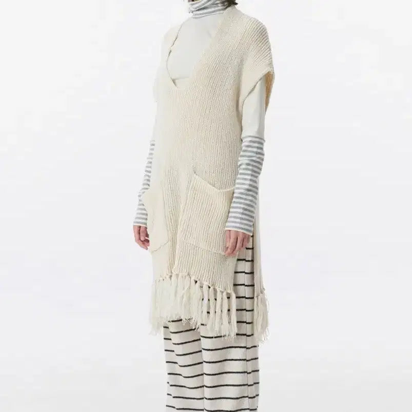 [BUNJANG] Pahisom (formerly TANS DANCE) Cape Knit Dress - Ivory / (새상품) 파히섬 (전 탠스댄스) 망토 니트 드레스 아이보리