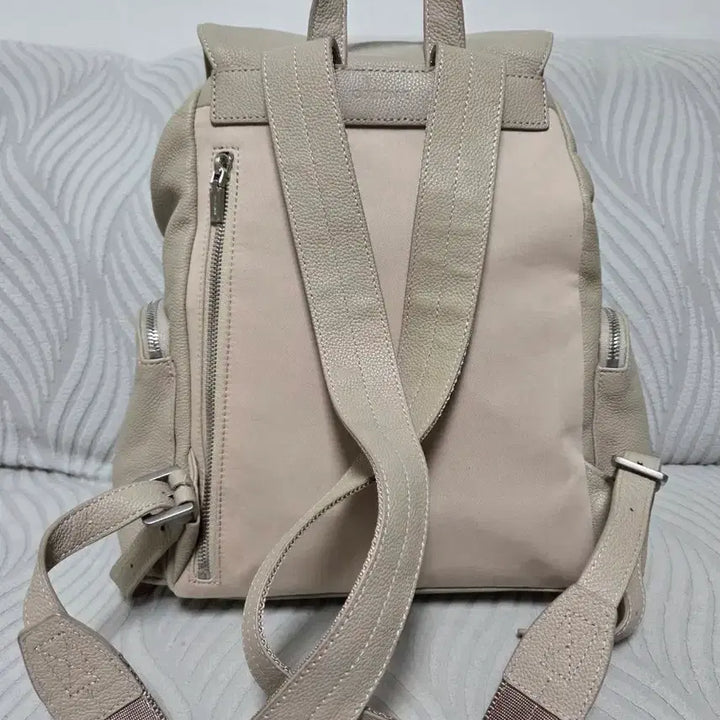 [BUNJANG] Couronne Leather Backpack Beige / 쿠론 백팩