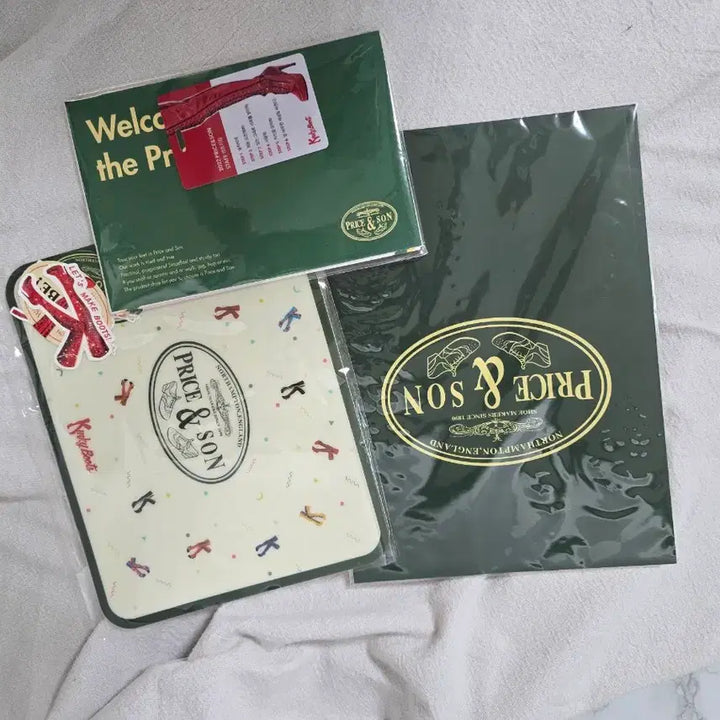 [BUNJANG] Kinky Boots (2022 Kit) Mousepad, Notebook, POB Set / 킹키부츠(2022키트)
