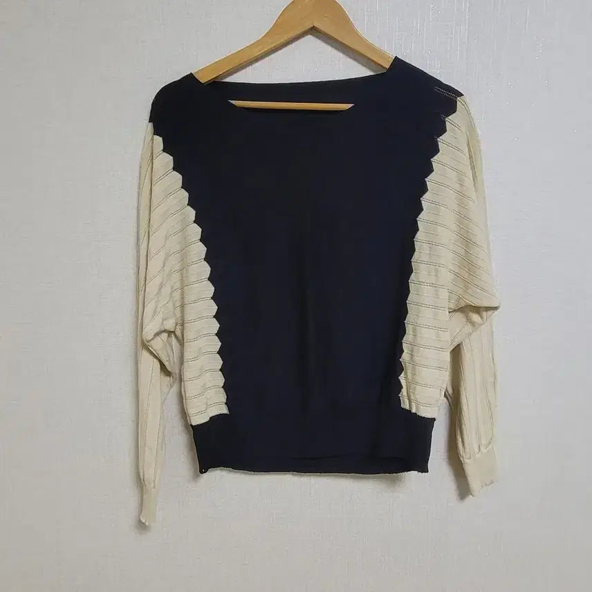 [BUNJANG] Color Block Knit Long Sleeve T-Shirt / 35.284.배색 니트 긴팔 티셔츠