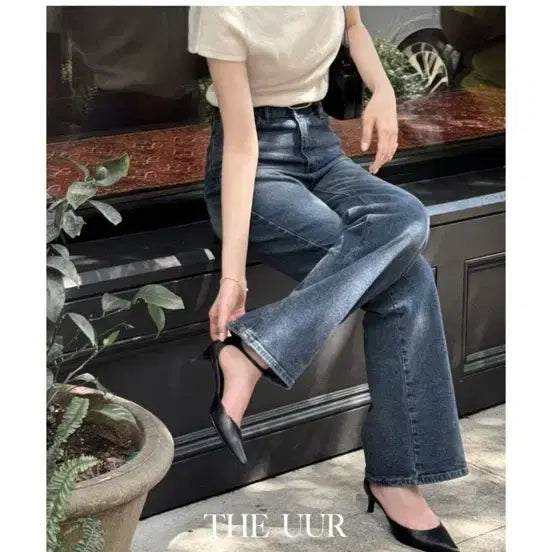 [BUNJANG] UUR Autumn Flared Denim Pants M Size / 유유알 UUR Autumn flared 어텀 플레어드 데님 팬츠