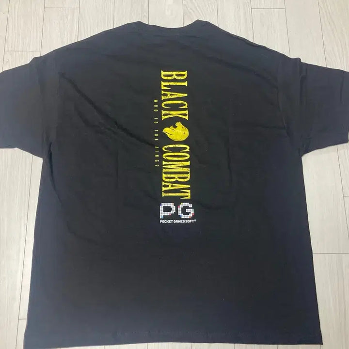 [BUNJANG] Black Combat Pocket Games Collaboration Limited Edition T-Shirt / 블랙컴뱃 포켓게임즈 콜라보 새상품 한정판 반팔티