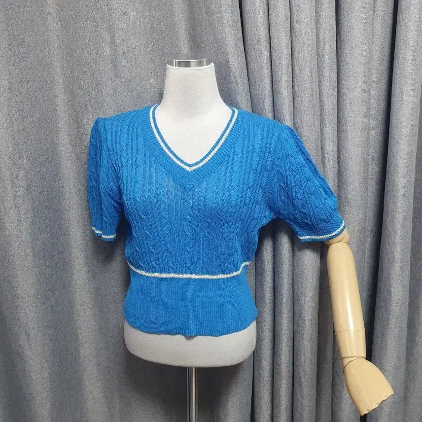 [BUNJANG] Cool Knit Top / 터키블루 시원 니트