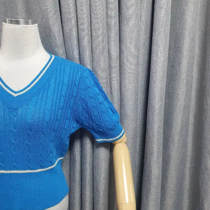 [BUNJANG] Cool Knit Top / 터키블루 시원 니트