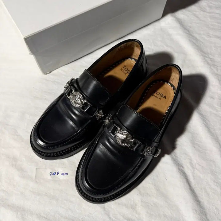 [BUNJANG] TOGA PULLA Black Loafers 240mm / TOGA PULLA 토가풀라 블랙 로퍼 240mm