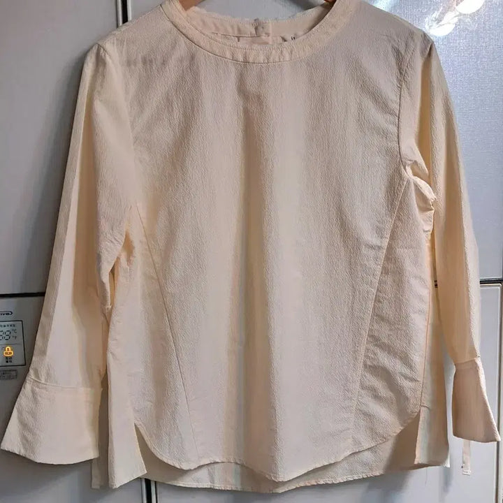 [BUNJANG] It Misha Ivory Blouse / 잇 미샤 아이보리색 블라우스
