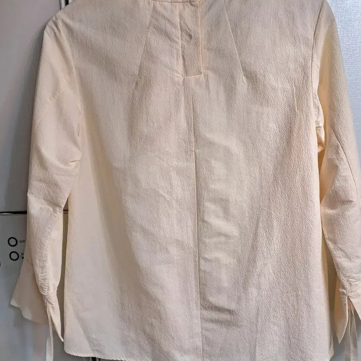 [BUNJANG] It Misha Ivory Blouse / 잇 미샤 아이보리색 블라우스
