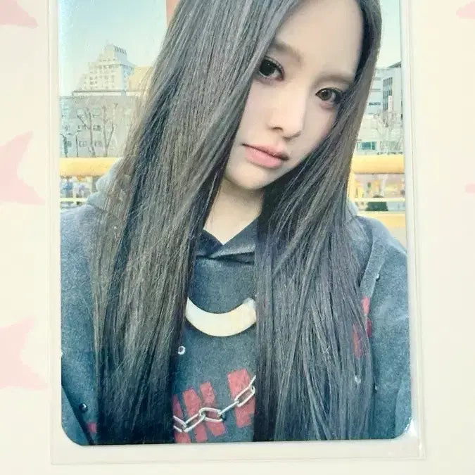 [SOLD OUT] 이즈나 izna 싸인 sign 방지민 공방 포카 미공포 특전 사녹 3주차