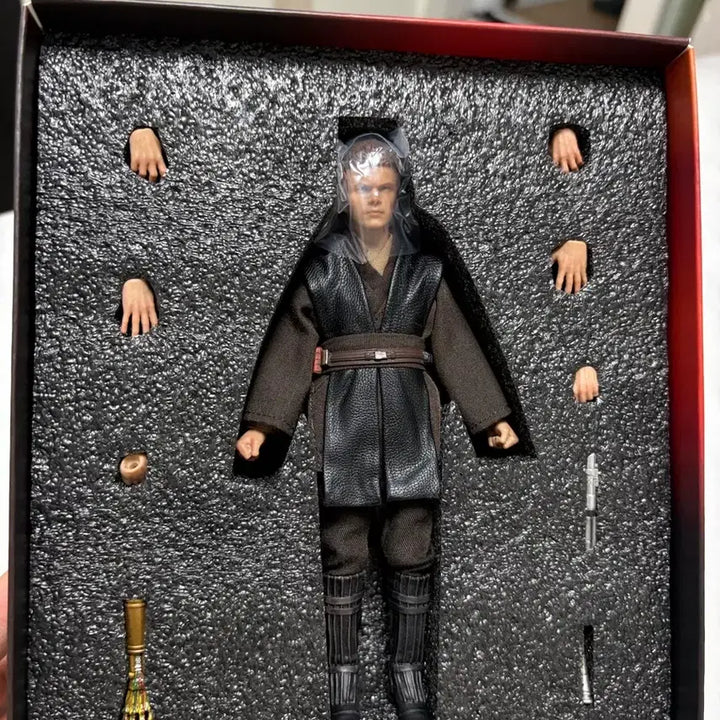 [BUNJANG] Good Smile Company Star Wars Anakin Skywalker 1/12 Scale Action Figure / 굿토이즈 스타워즈 아나킨 액션 피규어