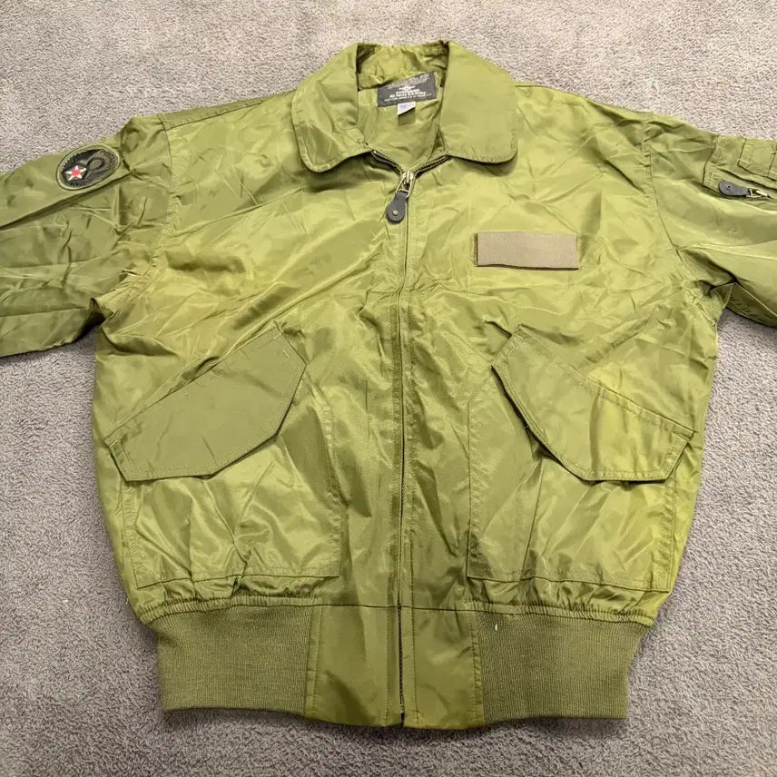 [BUNJANG] Vintage Khaki Military Style Bomber Jacket (XL) / [정품/XL] 빈티지 카키색 밀리터리 스타일 봄버 자켓