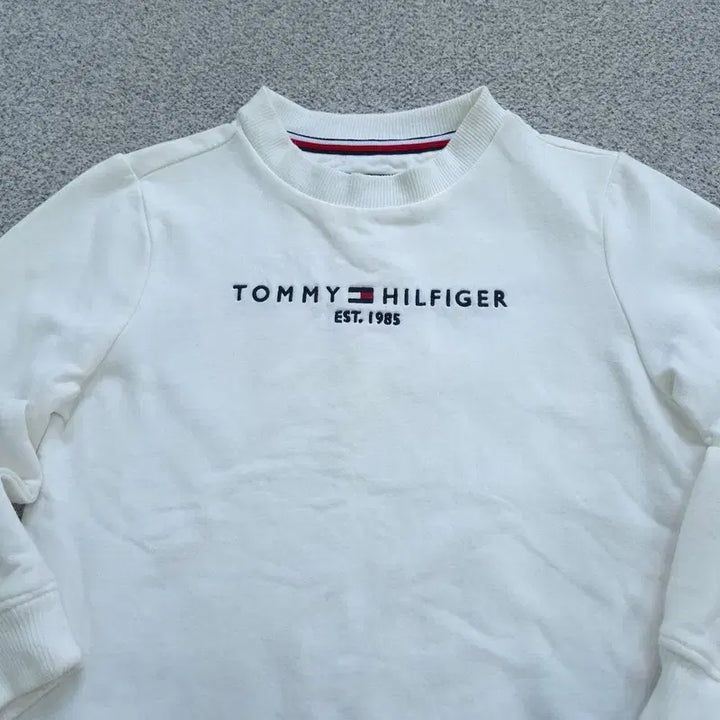 [BUNJANG] Tommy Hilfiger Kids Sweatshirt / 104 타미힐피거 맨투맨 키즈 | B