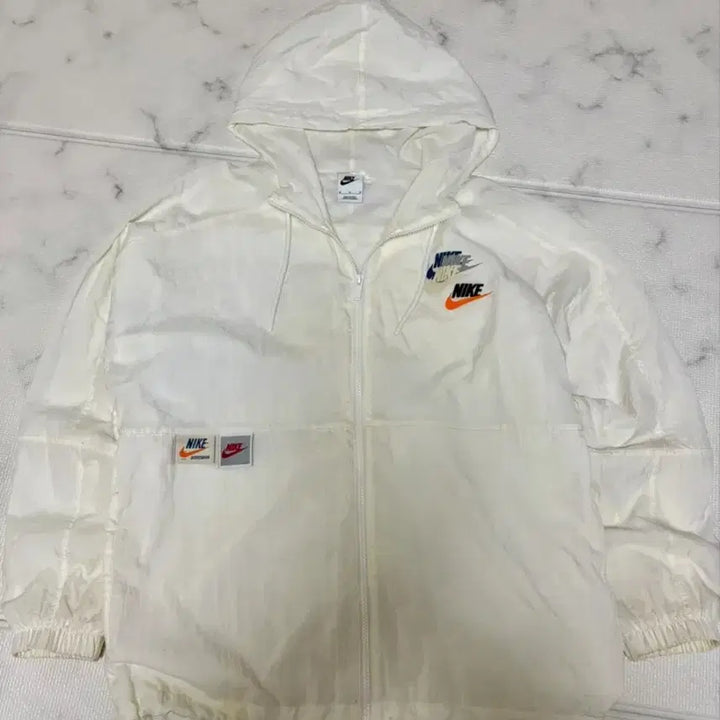 [BUNJANG] Nike NSW Multi Futura Lightweight Woven Jacket / 나이키 NSW 멀티 퓨추라 라이트웨이트 우븐 자켓