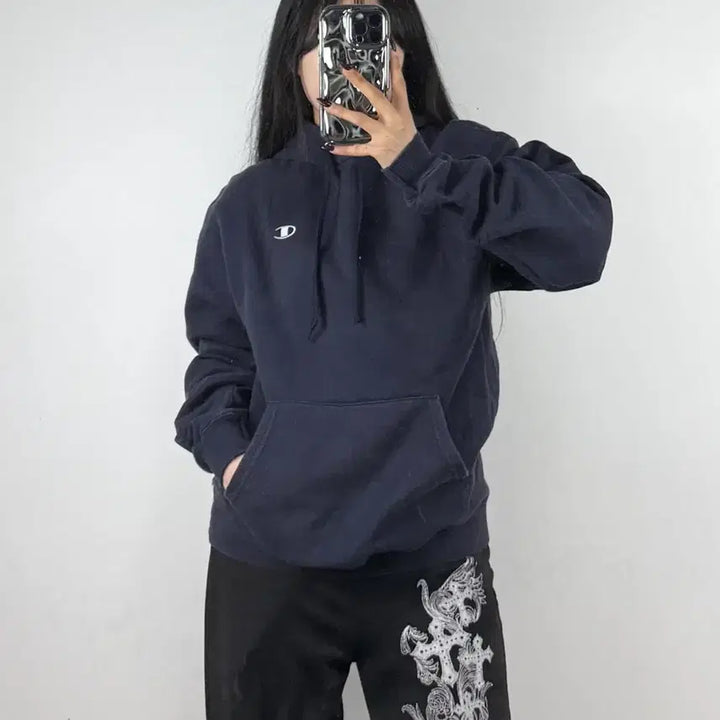 [BUNJANG] Champion Navy Hoodie L / 챔피온 후드티 네이비 E124