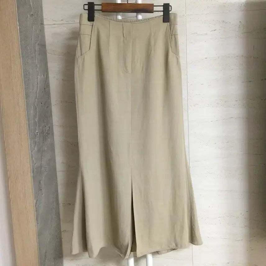 [BUNJANG] TIME 22 Mermaid Back-Banded Long Skirt / TIME 타임 22 머에이드 뒷밴딩 롱 스커트 64