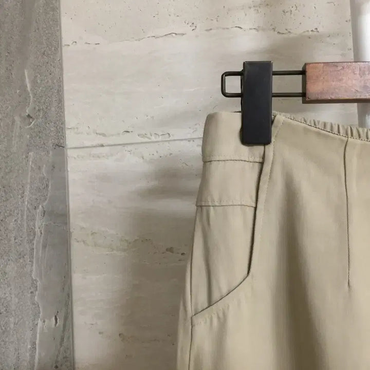 [BUNJANG] TIME 22 Mermaid Back-Banded Long Skirt / TIME 타임 22 머에이드 뒷밴딩 롱 스커트 64