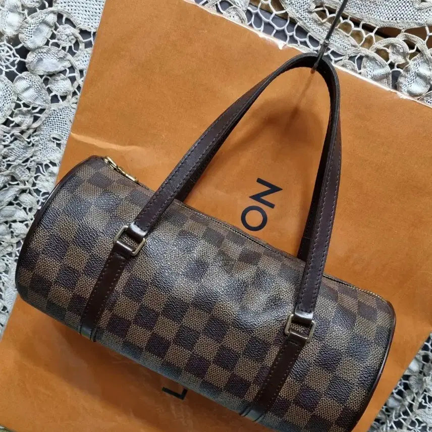 [BUNJANG] Louis Vuitton Azur Damier Papillon Bag / 정품루이비통아주르다미에  빠삐용