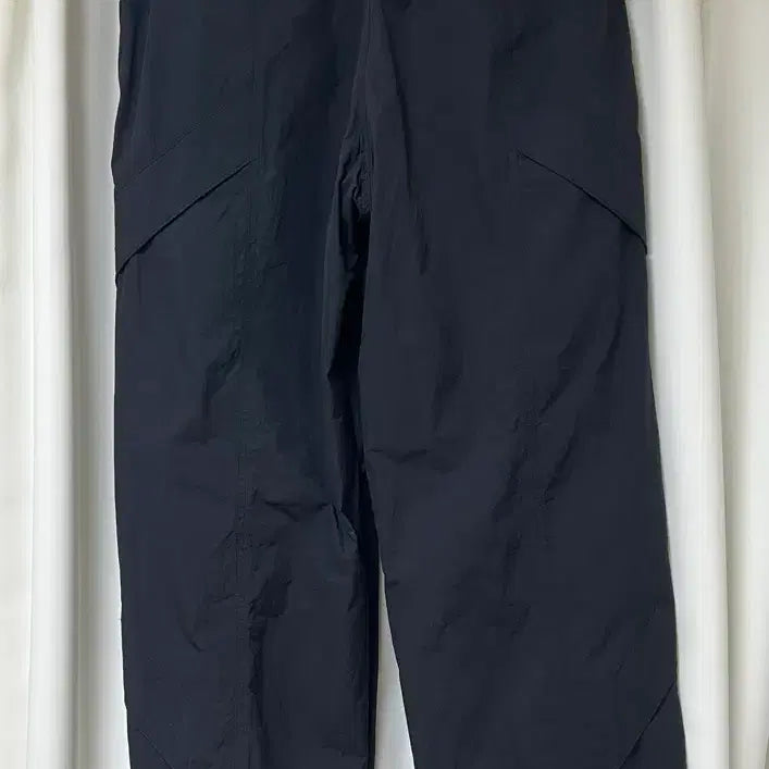 [BUNJANG] Juun.J Diagonal Piping Nylon Pants Black Size 48 / 준지 나일론 사선 파이핑 팬츠 48 -블랙