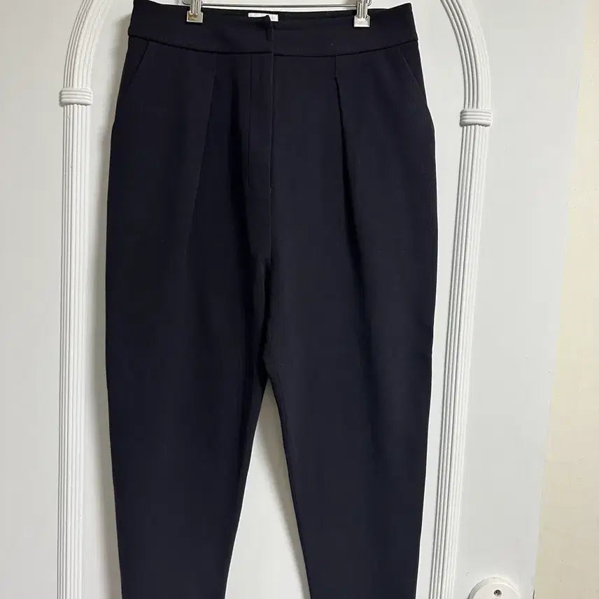 [BUNJANG] KUHO Semi Wide Pintuck Slacks / KUHO 세미 와이드 핀턱 슬랙스