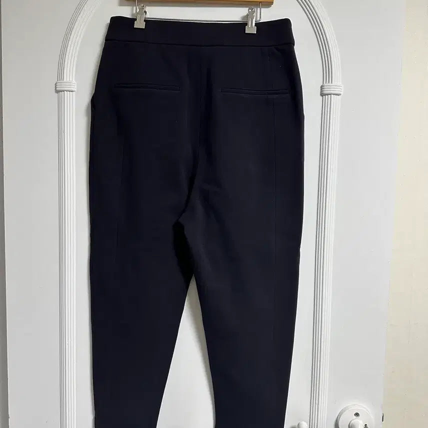 [BUNJANG] KUHO Semi Wide Pintuck Slacks / KUHO 세미 와이드 핀턱 슬랙스